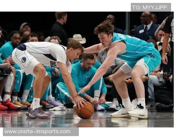 克尼佩尔三分球神速破纪录主帅称其投篮姿势堪称顶级基本功扎实 克尼佩尔三分球神速破纪录主帅称其投篮姿势堪称顶级基本功扎实