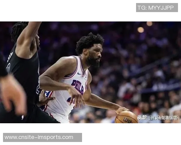 恩比德高效表现助球队胜利15投9中斩获26分10篮板5助攻并罚中8球