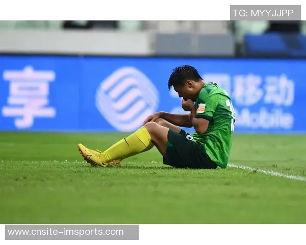 浙江队正式签约26岁前锋方昊北京国安球员将身披18号战袍出战