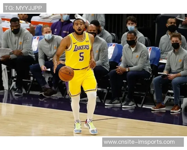 凯莱布乐福创历史新秀纪录连续14场进多个三分球仅次于克尼佩尔 凯莱布乐福创历史新秀纪录连续14场进多个三分球仅次于克尼佩尔